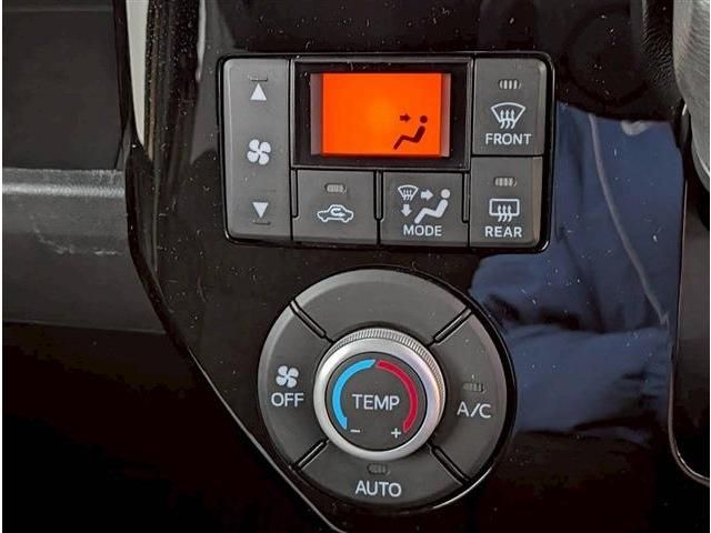 TOYOTA PIXIS MEGA 2019