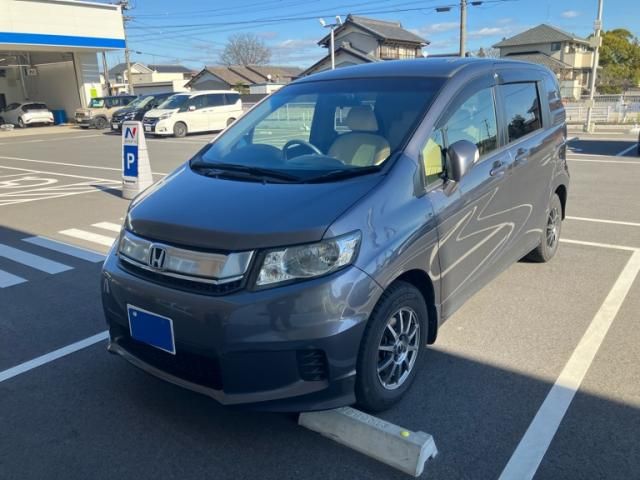 HONDA FREED Spike 2014