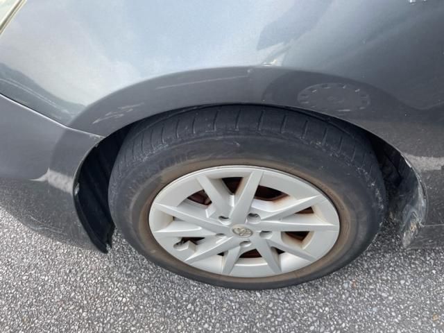 TOYOTA PRIUS Alpha 2013