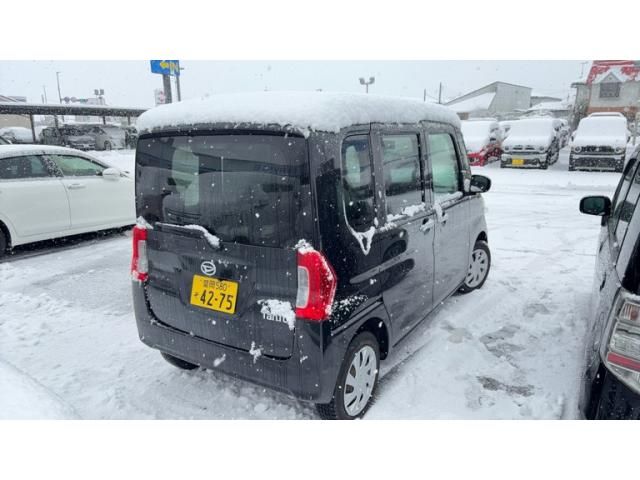 DAIHATSU TANTO 4WD 2019