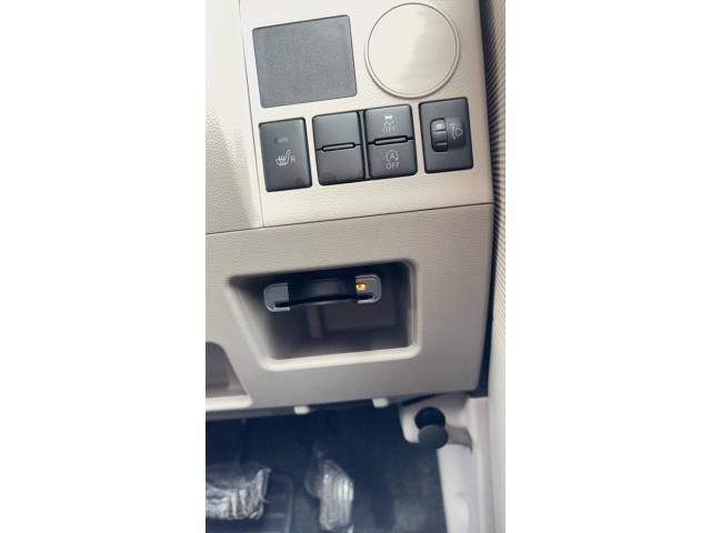 DAIHATSU TANTO 4WD 2019