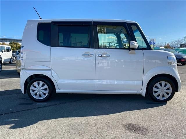 HONDA N BOX 2016