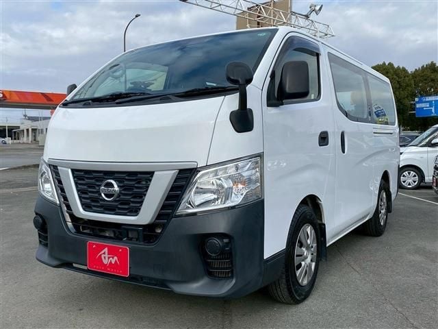 NISSAN NV350 CARAVAN 2018