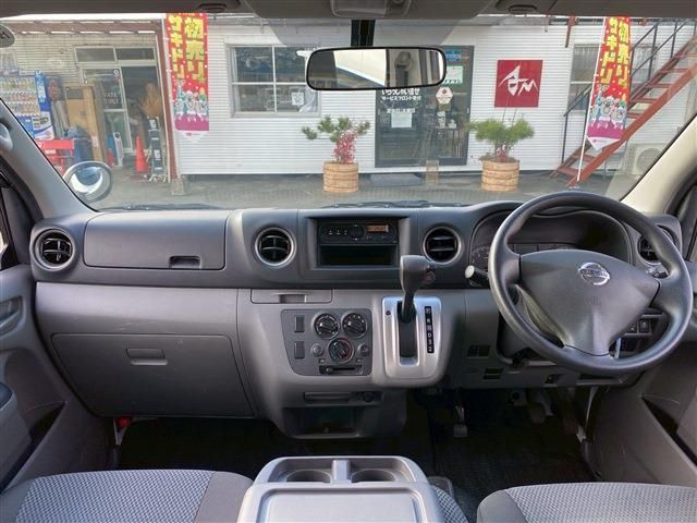 NISSAN NV350 CARAVAN 2018