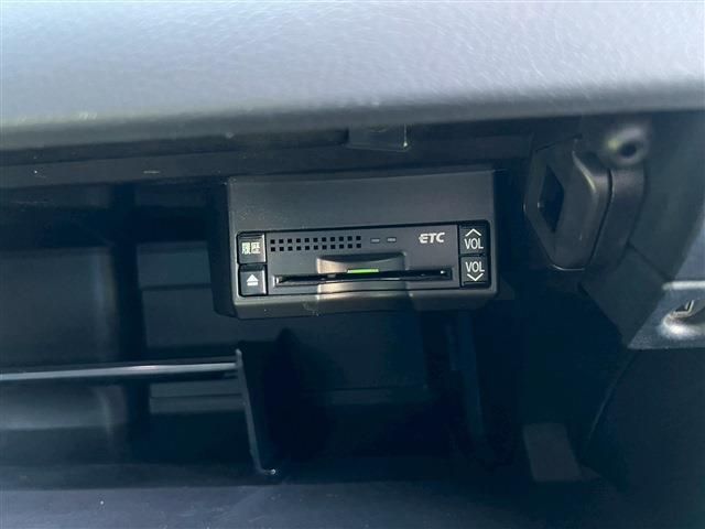 TOYOTA LEXUS CT200h 2011