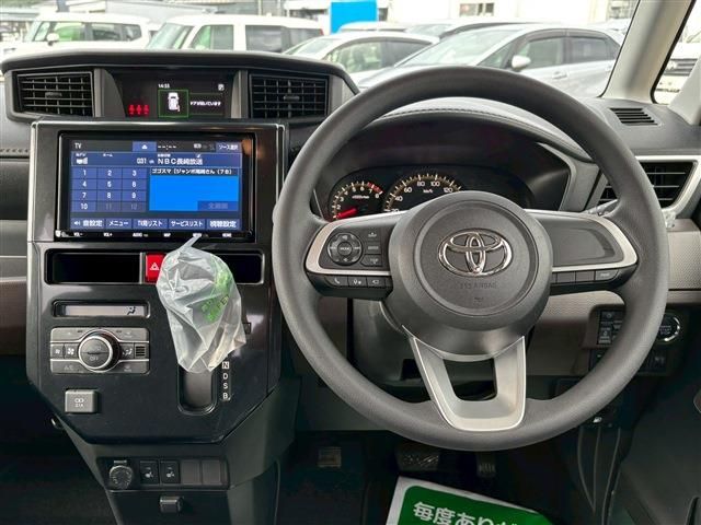 TOYOTA ROOMY 2022