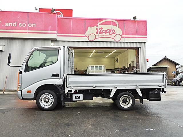 TOYOTA DYNA 2015