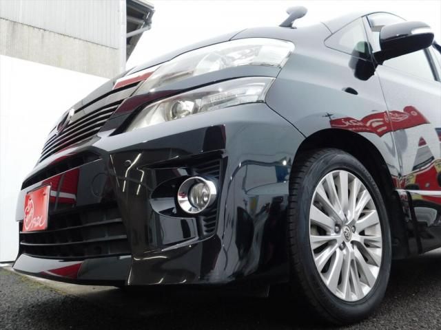 TOYOTA VELLFIRE 2013