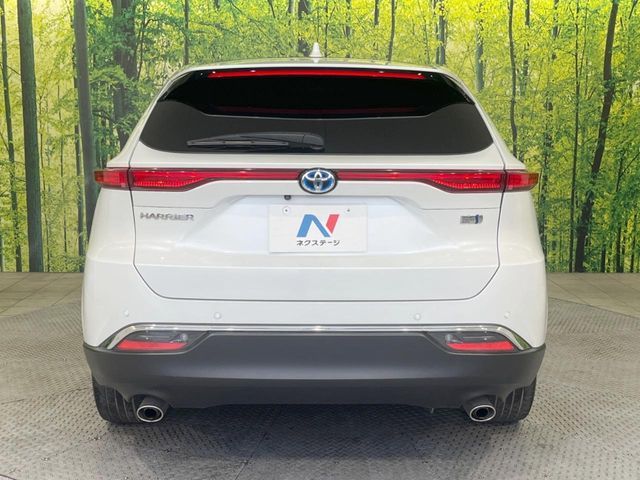 TOYOTA HARRIER HYBRID 2023