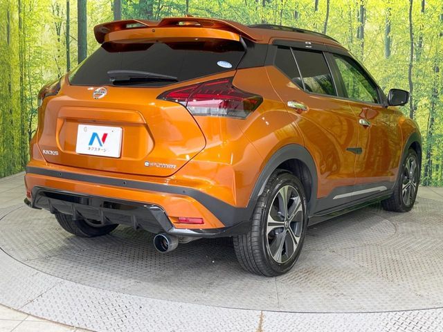 NISSAN KICKS 2021