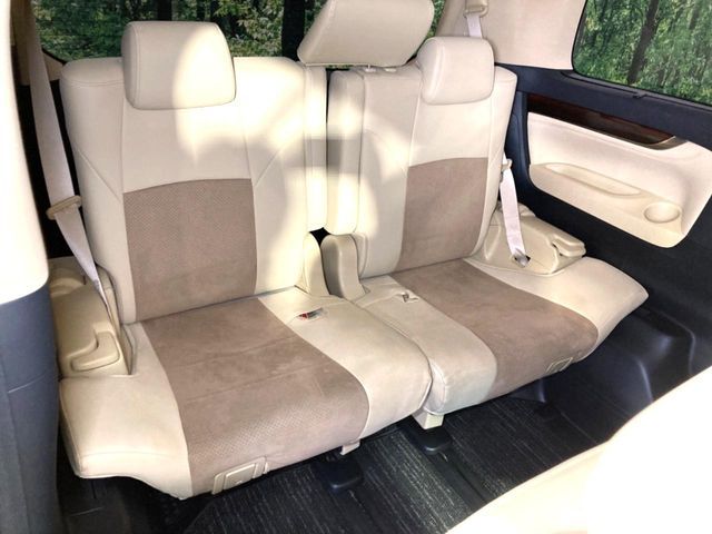 TOYOTA VELLFIRE  HYBRID 4WD 2015