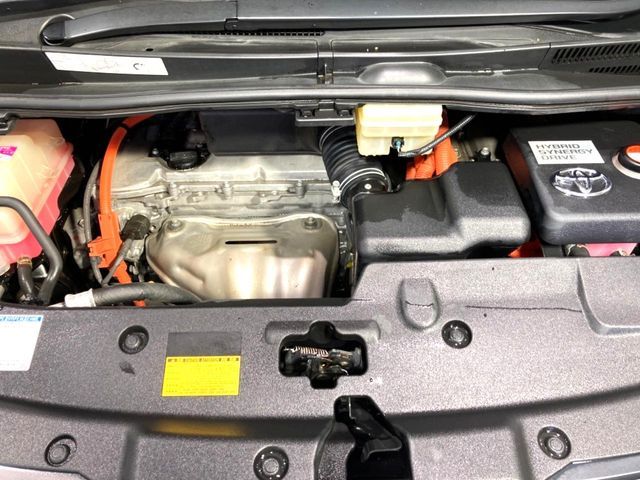 TOYOTA VELLFIRE  HYBRID 4WD 2015