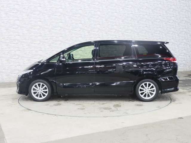 TOYOTA ESTIMA 2010
