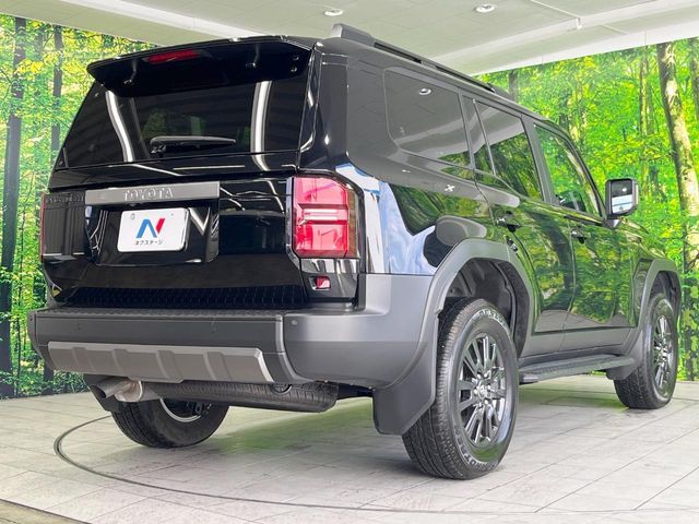 TOYOTA LANDCRUISER 250 2024