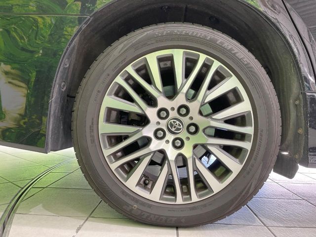 TOYOTA VELLFIRE 2015