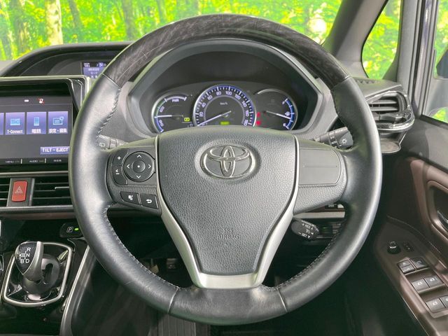 TOYOTA ESQUIRE HYBRID 2015