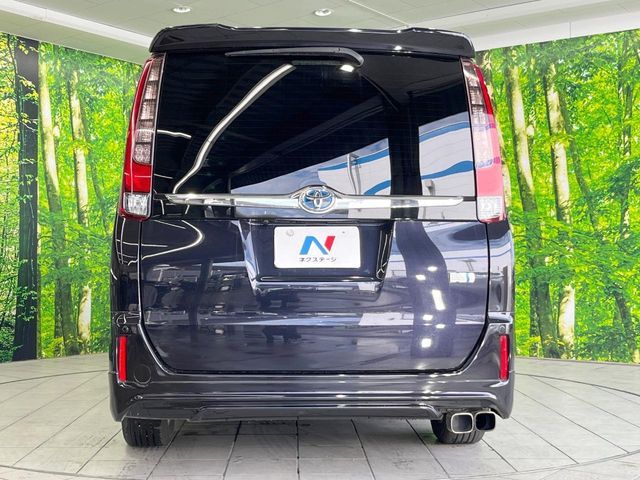 TOYOTA ESQUIRE HYBRID 2015