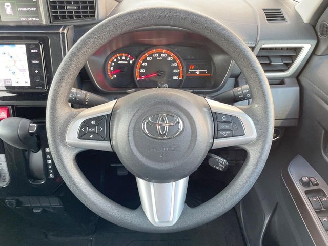 TOYOTA ROOMY 4WD 2018