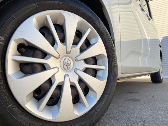 TOYOTA ROOMY 4WD 2018