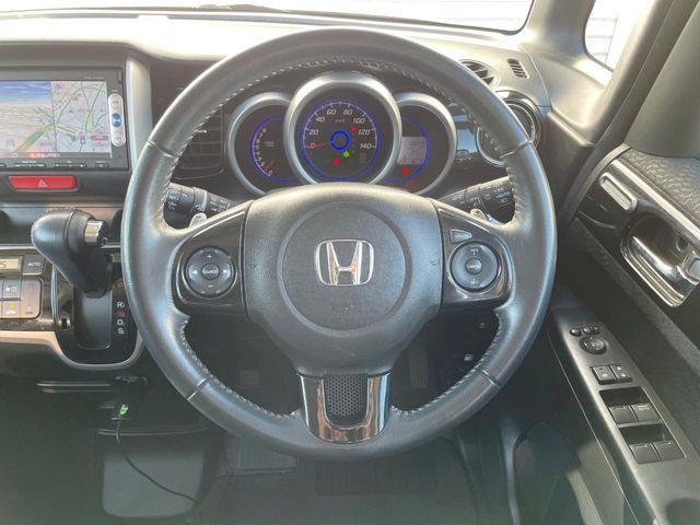 HONDA N BOX CUSTOM 2013