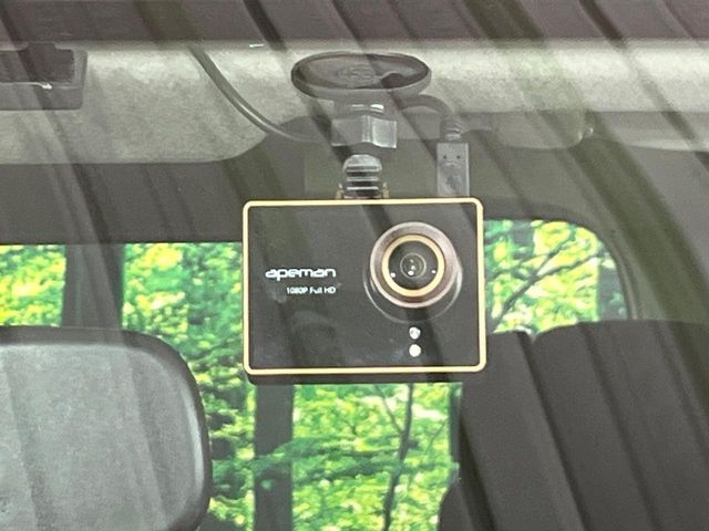 NISSAN SERENA  S-HYBRID 2012