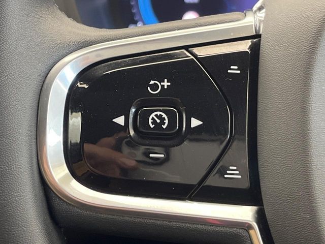 VOLVO VOLVO XC60 2022