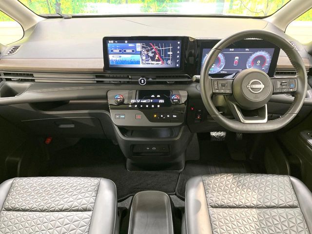 NISSAN SERENA  WG 2024