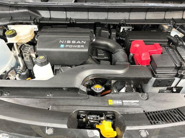 NISSAN SERENA  WG 2024