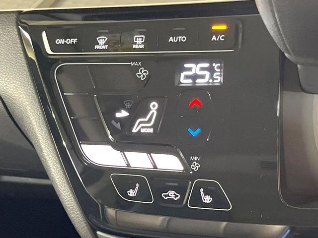 MITSUBISHI DELICA MINI 2024