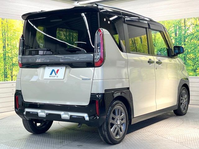 MITSUBISHI DELICA MINI 2024