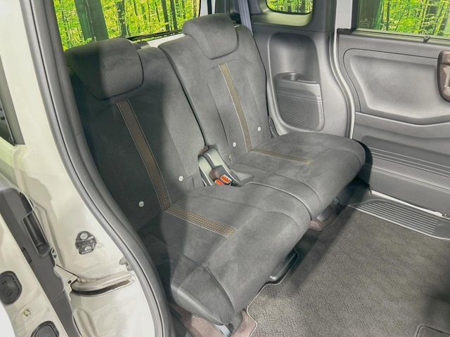 HONDA N BOX CUSTOM 2018