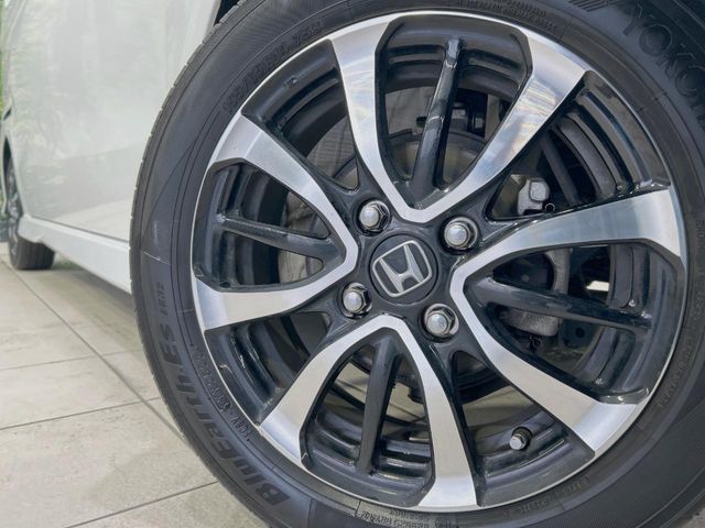 HONDA N BOX CUSTOM 2018