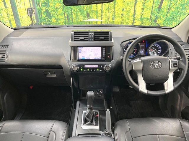 TOYOTA LANDCRUISER PRADO 2017