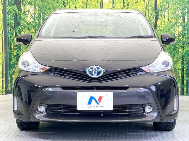 TOYOTA PRIUS Alpha 2017