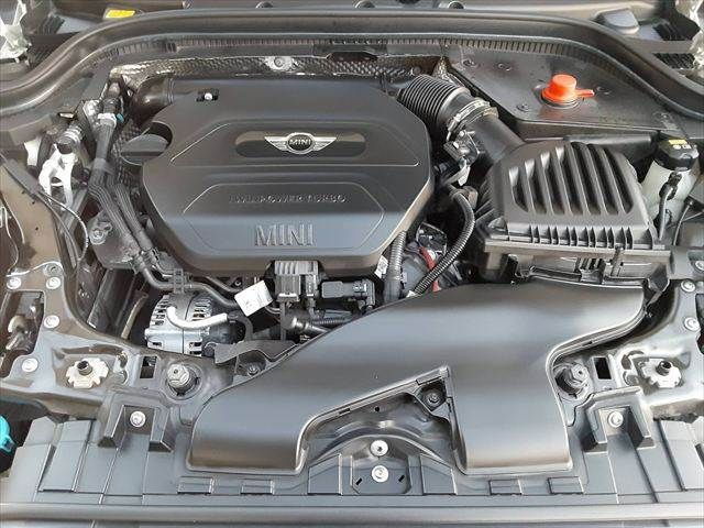 BMW BMW MINI COOPER D 5DOOR 2016