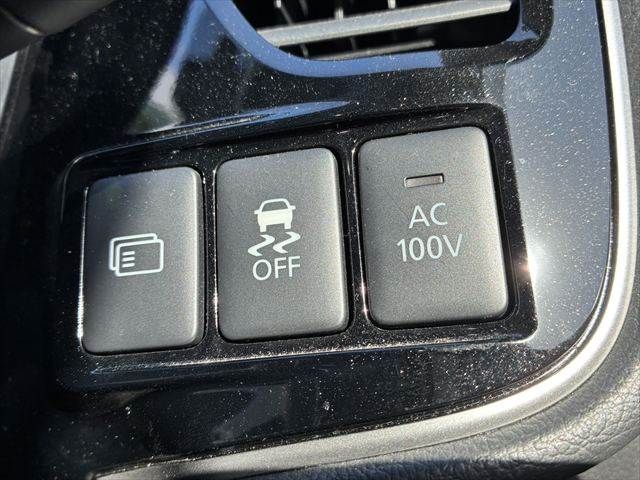 MITSUBISHI OUTLANDER PHEV 2016