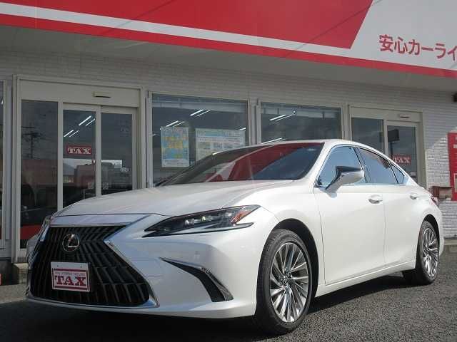 TOYOTA LEXUS ES300h 2024