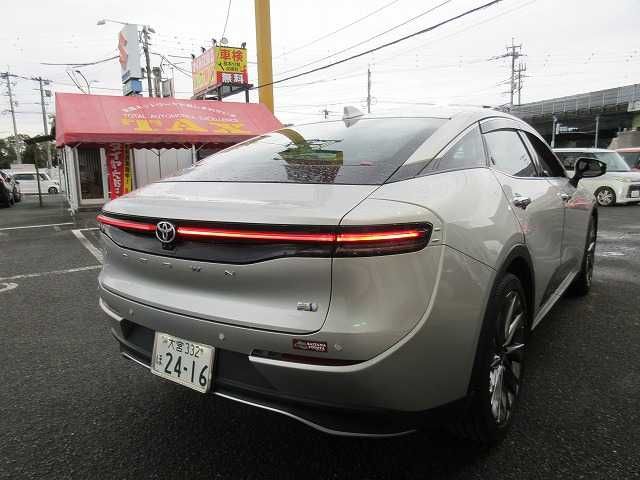 TOYOTA CROWN CROSSOVER 2023