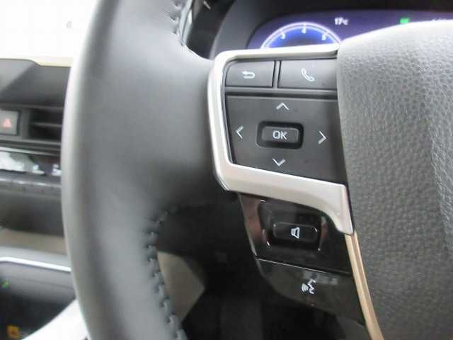 TOYOTA CROWN CROSSOVER 2023