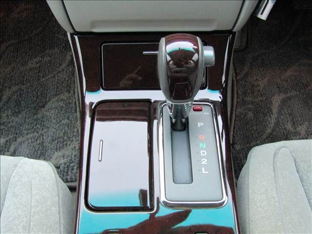 TOYOTA CROWN sedan 2001