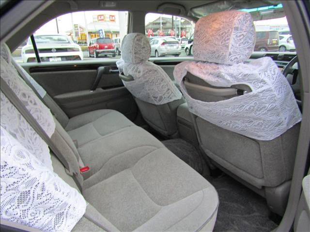 TOYOTA CROWN sedan 2001