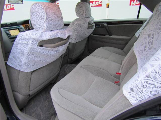 TOYOTA CROWN sedan 2001