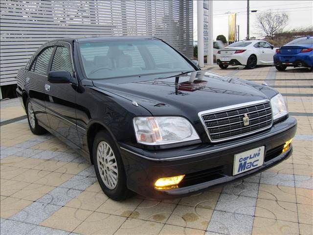 TOYOTA CROWN sedan 2001
