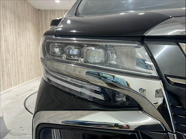 TOYOTA ALPHARD 2020