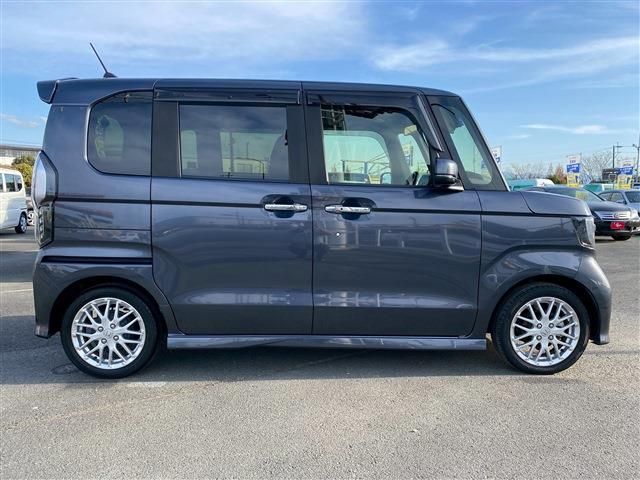 HONDA N BOX CUSTOM 2022