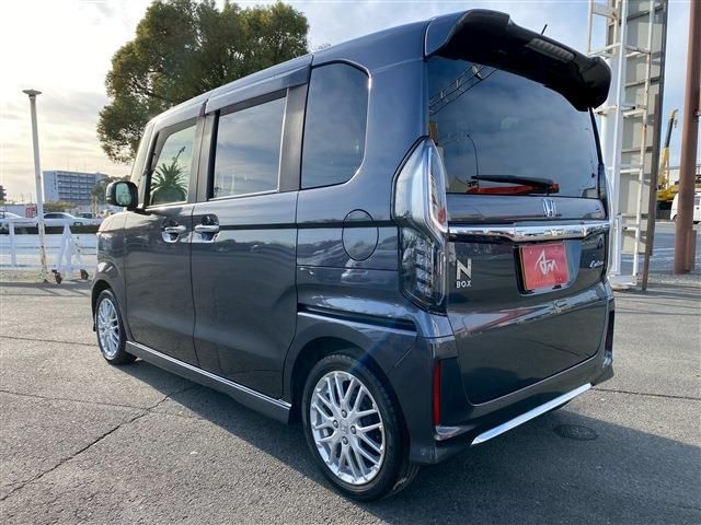 HONDA N BOX CUSTOM 2022