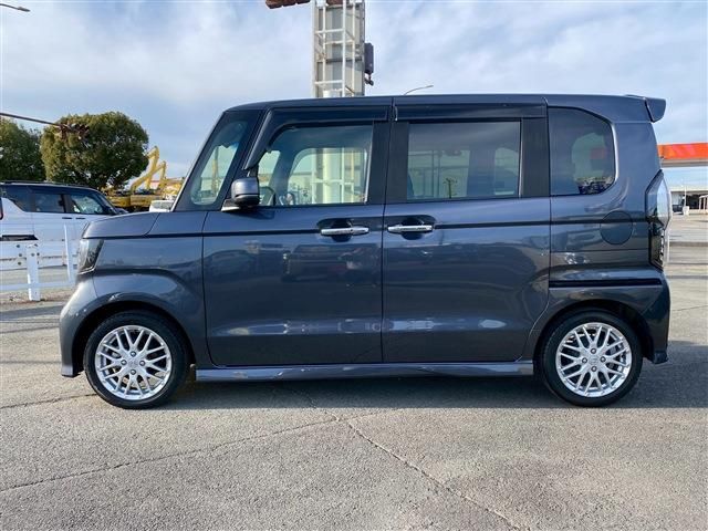 HONDA N BOX CUSTOM 2022