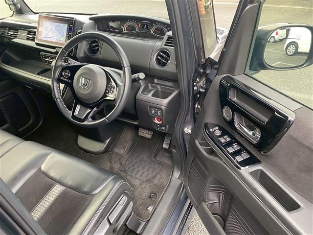 HONDA N BOX CUSTOM 2022