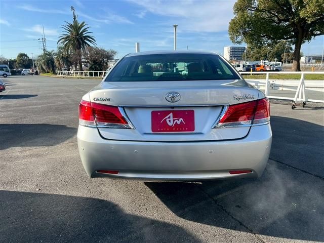 TOYOTA CROWN sedan 2014