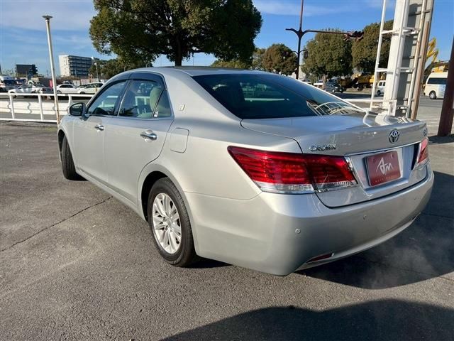 TOYOTA CROWN sedan 2014